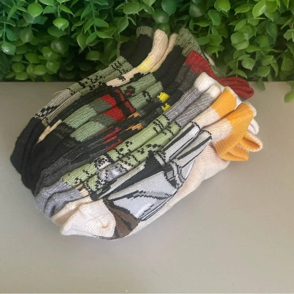 Star Wars Disney Boys Toddler Small  Mandalorian Sock, 6-Piece NWT